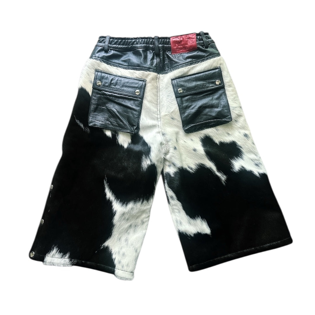 (PRE-ORDER) Cowhide Leather Shorts
